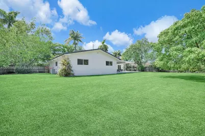 8405 SW 144th St, Palmetto Bay, FL 33158 - Photo 25