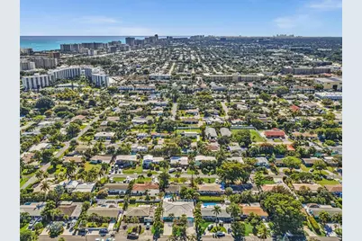 2051 NE 25th Ave, Pompano Beach, FL 33062 - Photo 7