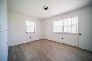533 NE 67th St, Miami, FL 33138 - Photo 13
