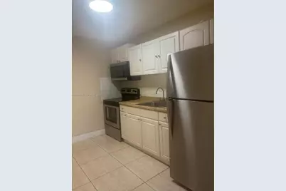 6950 W 6th Ave #511, Hialeah, FL 33014 - Photo 13