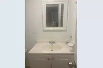 6950 W 6th Ave #511, Hialeah, FL 33014 - Photo 5