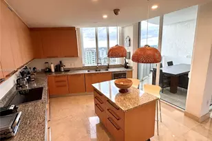 15901 Collins Ave, Sunny Isles Beach, FL 33160 - Photo 9
