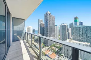 55 SW 9th St, Miami, FL 33130 - Photo 13