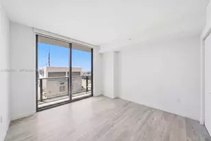 55 SW 9th St, Miami, FL 33130 - Photo 31
