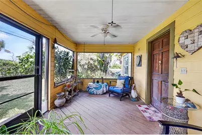 1490 NW 8th St, Homestead, FL 33030 - Photo 31