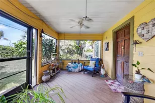 1490 NW 8th St, Homestead, FL 33030 - Photo 31
