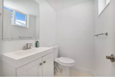 240 Galen Dr #112, Key Biscayne, FL 33149 - Photo 17