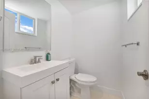 240 Galen Dr, Key Biscayne, FL 33149 - Photo 17