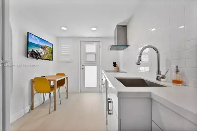 240 Galen Dr #112, Key Biscayne, FL 33149 - Photo 13