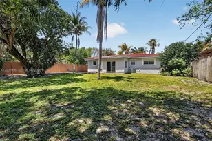 172 NW 116th St, Miami, FL 33168 - Photo 23
