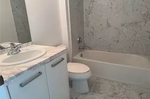 253 NE 2nd St, Miami, FL 33132 - Photo 5