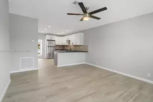 2550 N Dixie Hwy, Boca Raton, FL 33431 - Photo 5