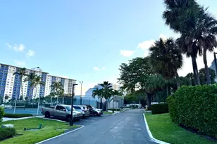 336 Poinciana Dr, Sunny Isles Beach, FL 33160 - Photo 51