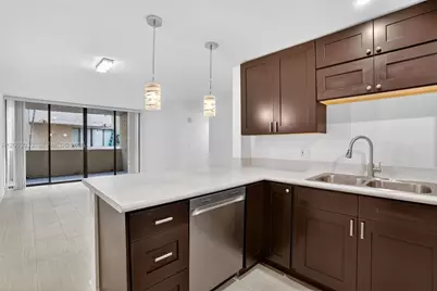 10400 SW 108th Ave #A215, Miami, FL 33176 - Photo 11