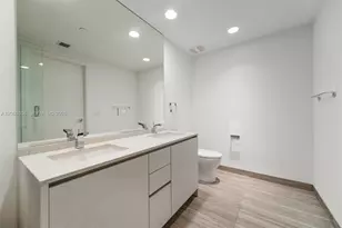 1010 Brickell Ave, Miami, FL 33131 - Photo 9