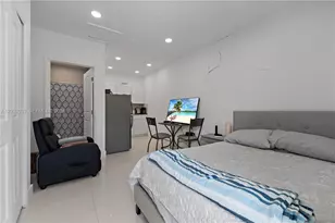 3921 SW 124th Ct, Miami, FL 33175 - Photo 15