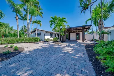 1704 SW 5th Ct, Fort Lauderdale, FL 33312 - Photo 3