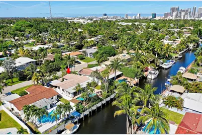 1704 SW 5th Ct, Fort Lauderdale, FL 33312 - Photo 29