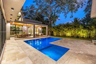 824 NE 111th St, Biscayne Park, FL 33161 - Photo 23