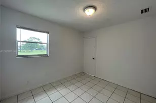 7410 Woodmont Terrace, Tamarac, FL 33321 - Photo 9