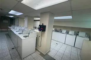 1805 Sans Souci Blvd, North Miami, FL 33181 - Photo 19