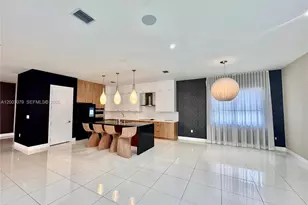 8108 NW 48th Terrace, Doral, FL 33166 - Photo 13