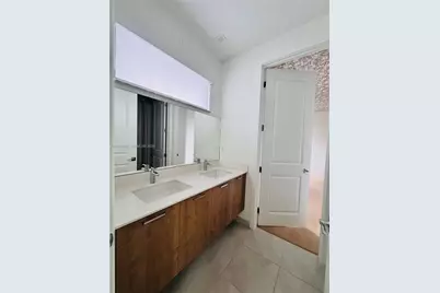 8108 NW 48th Ter #8108, Doral, FL 33166 - Photo 35
