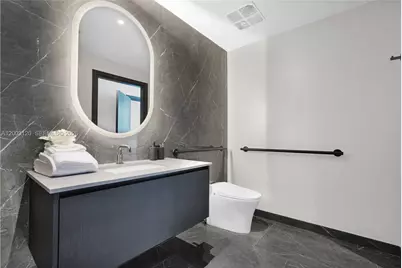 20 NE 11th St #4006, Miami, FL 33132 - Photo 15