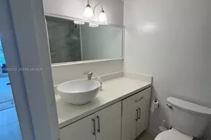 1000 West Ave, Miami Beach, FL 33139 - Photo 15
