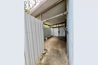 3000 NW 5th St, Miami, FL 33125 - Photo 21