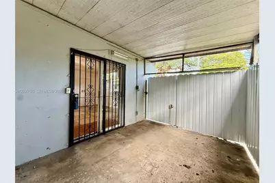 3000 NW 5th St, Miami, FL 33125 - Photo 23