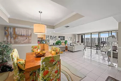 11113 Biscayne Blvd #1554, Miami, FL 33181 - Photo 7
