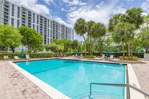 11113 Biscayne Blvd, Miami, FL 33181 - Photo 27