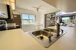 3901 Medford Ct, Boynton Beach, FL 33436 - Photo 9