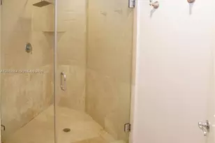 3370 Hidden Bay Dr, Aventura, FL 33180 - Photo 25