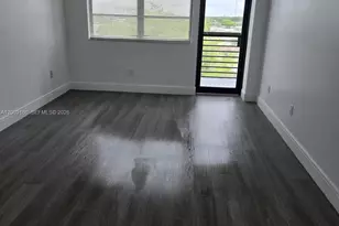 20840 San Simeon Way, Miami, FL 33179 - Photo 11