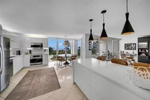 881 Ocean Dr, Key Biscayne, FL 33149 - Photo 17