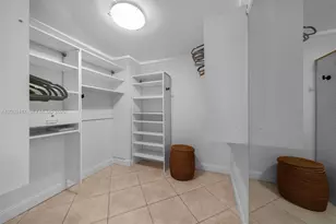 881 Ocean Dr, Key Biscayne, FL 33149 - Photo 21