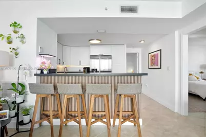 7501 E Treasure Dr #4EF, North Bay Village, FL 33141 - Photo 3