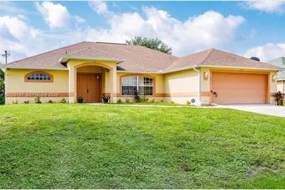 2611 65 St, Lehigh Acres, FL 33971 - Photo 3