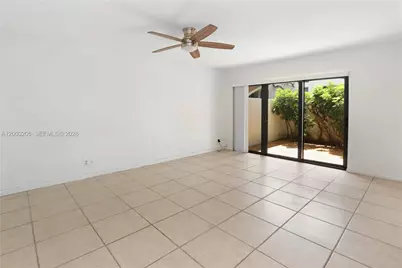 21208 Harbor Way #137-13, Aventura, FL 33180 - Photo 11