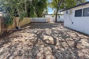 7135 NW 16th Ave, Miami, FL 33147 - Photo 19
