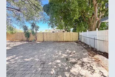 7135 NW 16th Ave, Miami, FL 33147 - Photo 21