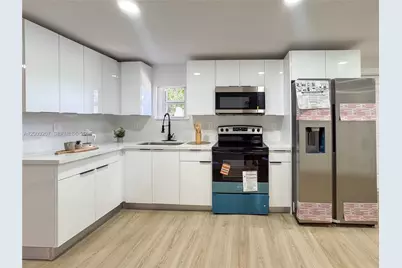 7135 NW 16th Ave, Miami, FL 33147 - Photo 9