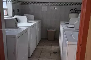 401 NW 72nd Ave, Miami, FL 33126 - Photo 9
