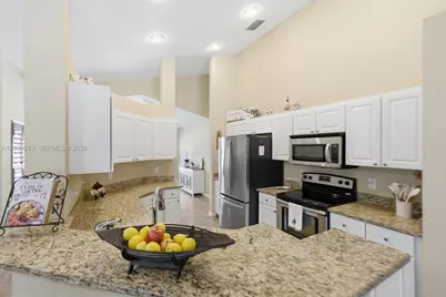 4519 White Bay Cir, Other City - In The State Of Florida, FL 33545 - Photo 9
