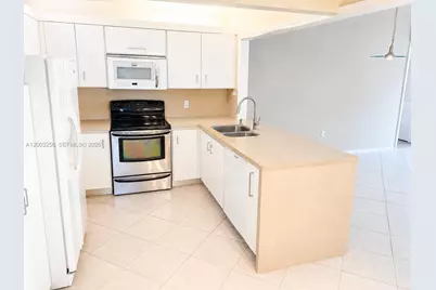464 NE 210th Cir Ter #201-10A, Miami, FL 33179 - Photo 3