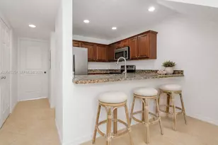 1000 Palm Trail, Delray Beach, FL 33483 - Photo 5