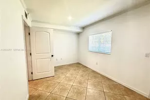 1000 Palm Trail, Delray Beach, FL 33483 - Photo 9