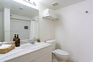 1200 Brickell Bay Dr, Miami, FL 33131 - Photo 25